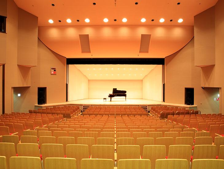 江東文化センターホール