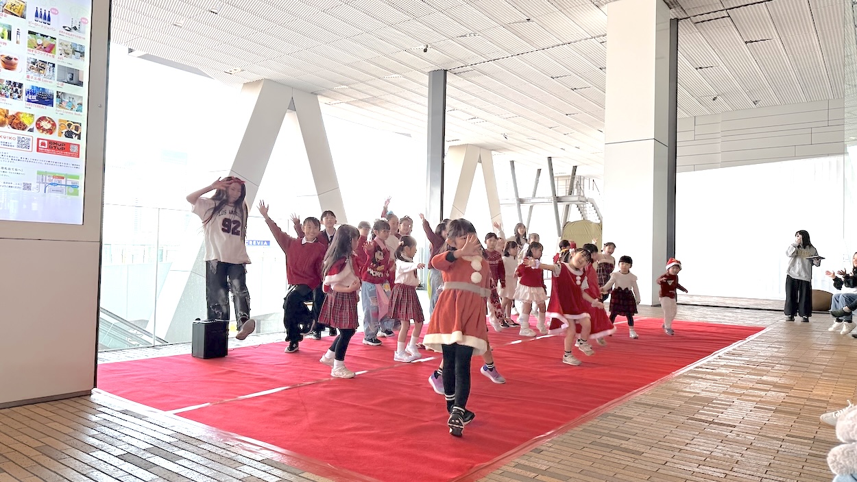 クリスマスダンス